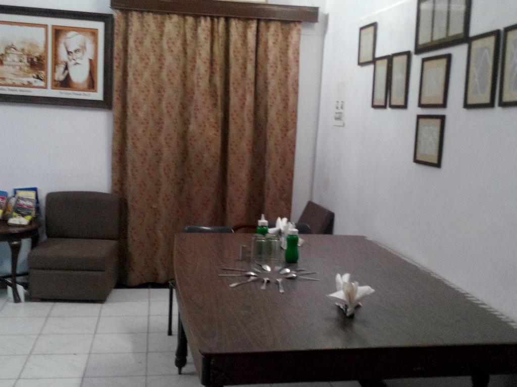 Tourist Guest House Amritszár Kültér fotó