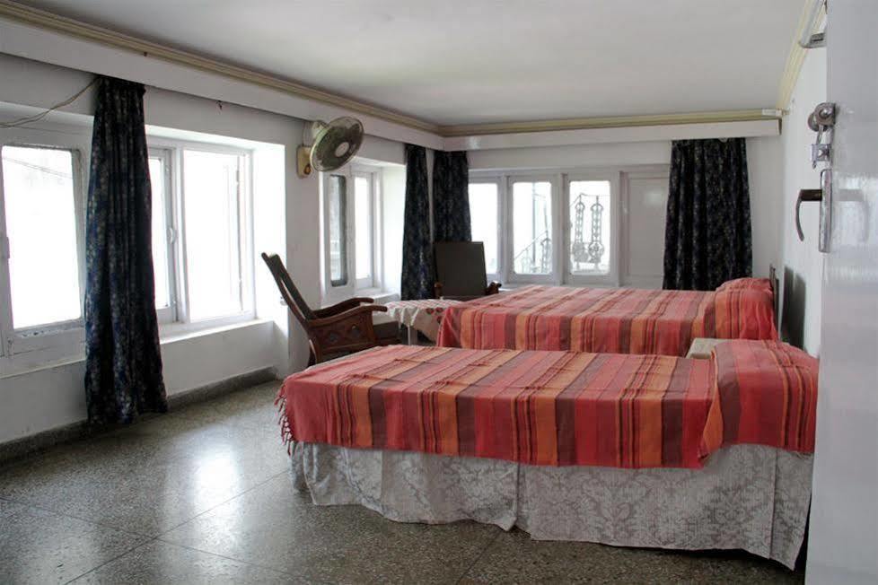 Tourist Guest House Amritszár Kültér fotó